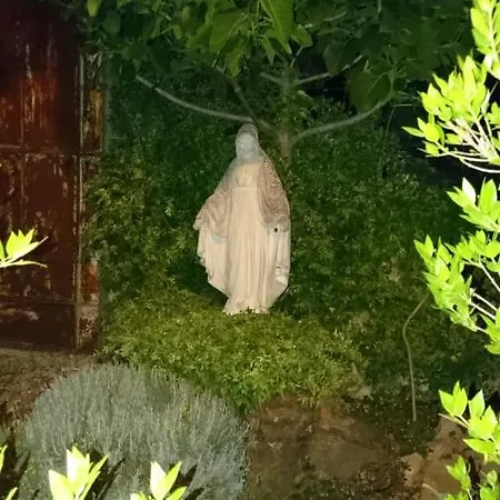 منزل ريفي Stella Dei Campi