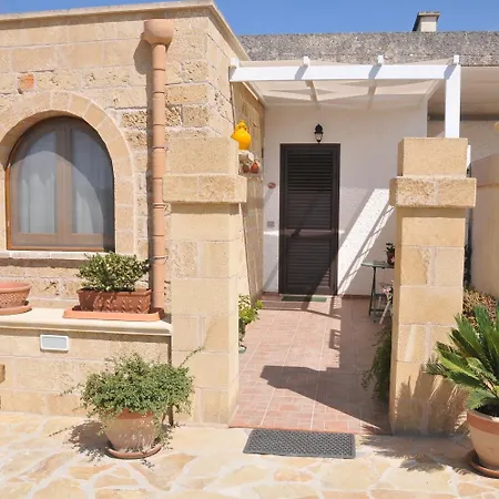 Stella Dei Campi منزل ريفي Sternatia